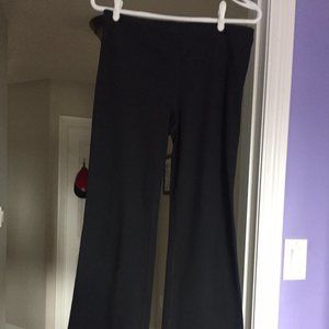 Underarmour black yoga pants